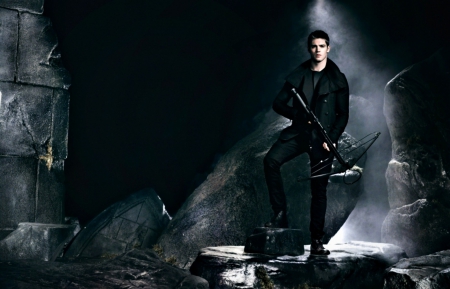 Steven R. McQueen as Jeremy Gilbert - actor, hunter, archer, blue, tv series, jeremy, man, dark, male, vampire diaries, black, fantasy, Steven R McQueen