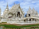 The White Temple (Wat Rong Khun)
