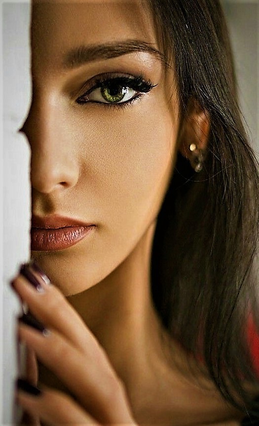 World of Beautiful Woman