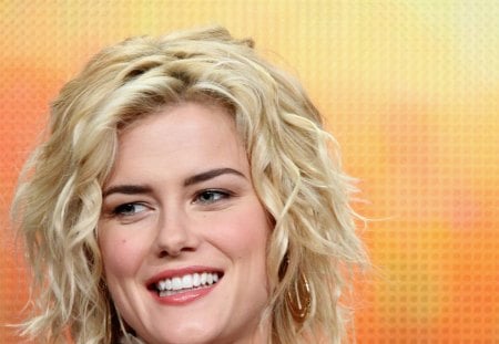 Rachael Taylor - actress, rachael, taylor, female