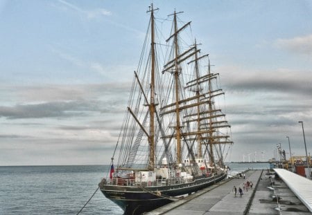 Sail away - large, sailboat, ocean, famous, russian