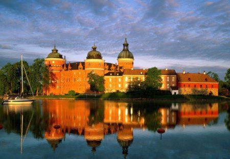 Sweden. - popular, wallpaper, buildings, well, castles, castle in sweden, reflections, the, sweden, castle, architecture, is, new