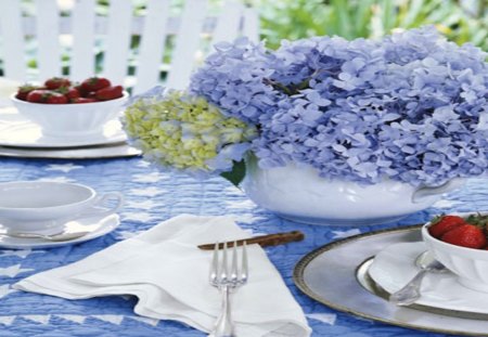 Hydrangea Tablescape - blue, bouqe, setting, table, flower, dine, garden, centerpiece, hydrangea