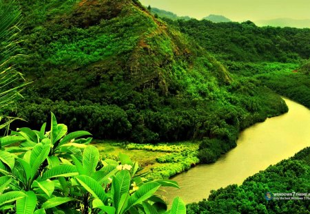 Linda paisagem - rio, ceu, natureza, montanhas, arvores