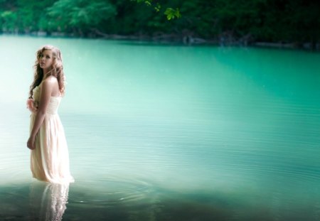 Beautiful mermaid - beauty, lake, water, lovely girl, dace, nature, mermaid, green, fairy, dress