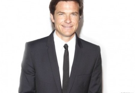 Jason Bateman - male, blue eyes, actor, good looking, nice smile, elegant