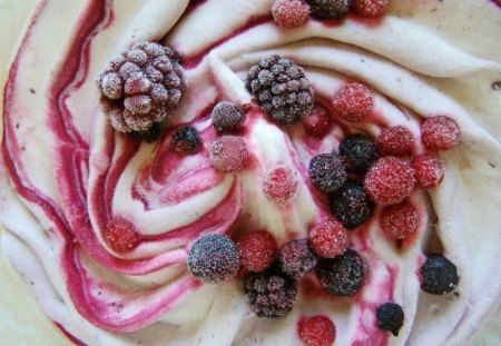 DECADENTLY DIVINE - ice cream, berries, desserts, photography, food, fruit