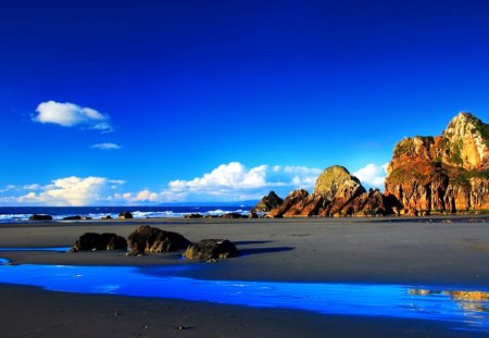 linda paisagem - agua, rochas, praia, ceu, natureza