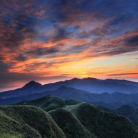 The Sky of Mountains