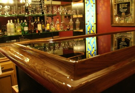 Step up to the Bar - bar, happyhour, drinks, nightclub