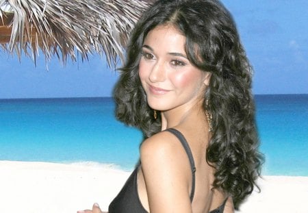 Emmanuelle Chriqui