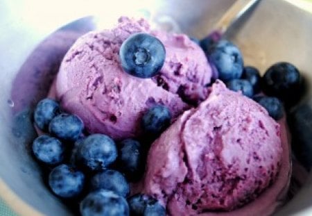 Blueberries ice cream - ice cream, blue, food, fruit, cold, blueberry, pink, sweet