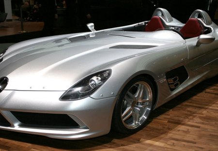 Mercedes SLR - silver, moss, race, car, mercedes, slr, sterling