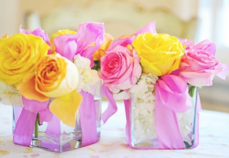 ~Roses and Hydrangeas~ - roses, bouquet, hydrangeas, wonderful, white, crystal, yellow, forever, soul ribbons, soft pink, magnificent, love, cube cristal vase, fashion, brilliant, entertainment, precious, floral, arrangements