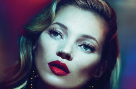 Kate Moss - vogue, glamour, model, fashion, beauty, makeup, hazel eyes, red lips