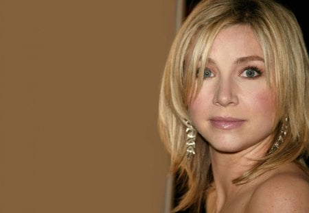 Sarah Chalke - female, blonde hair, soft smile, actress, blue eyes, nice pic