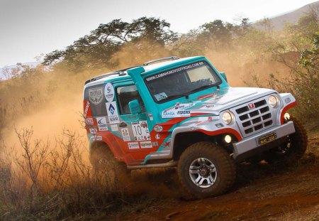 Troller 4x4 - event, rally, offroad, 4x4