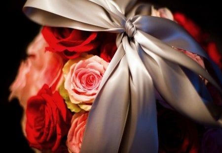 WRAPPED DELICACIES - red, roses, pink, gift, bouquet