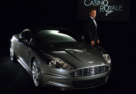 Aston Martin - Casino Royale (James Bond)