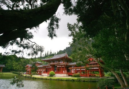 Templo Japones em Oahu Hawaii - arvores, lago, hawaii, bonito, templo, arquitera