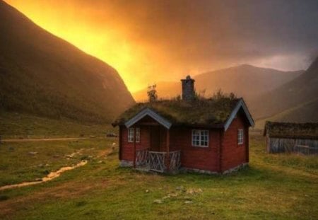 Tiny House in the Middle of Nowhere