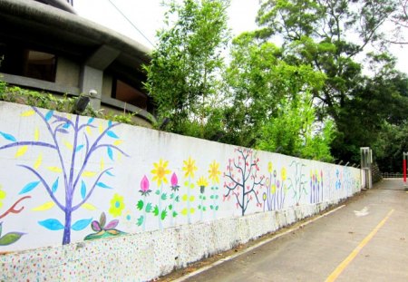 Botanical Garden door - lovely, tree, botanical garden door, wall painting