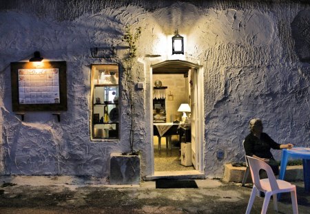 art studio in campomarino di maruggio - facade, studio, door, light