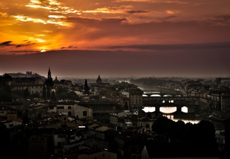 Sunset Over Florence - beauty, sky, italy, peaceful, sun, water, sunset, amazing, view, evening, river, clouds, architecture, house, bridge, houses, building, buildings, lovely, italia, nature, town, church, beautiful, splendor, city, florence