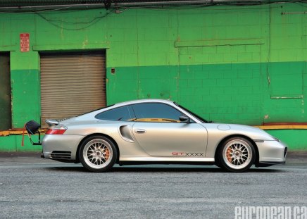 Twin Turbo 966 - parachute, 800hp, porshe, 03