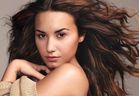 Demi Lovato - demi lovato, demi, model, singer, lovato, actress