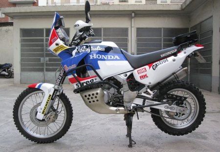 Honda Rally Bike - bike, endurance, rally, offroad