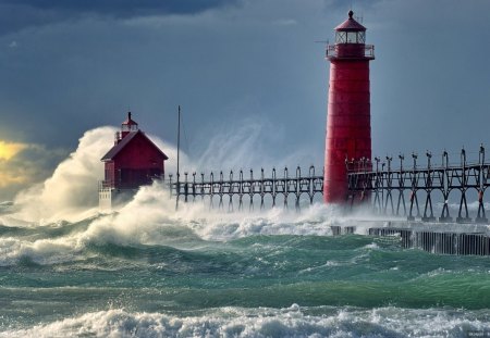 DANCE OF THE WAVES - sky, sun, water, breakers, storm, other, white, architecture, waterscapes, high tide, ocean, lighthouse, wave, waves, nature, pier, blue, sea, splash