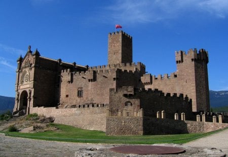 The Javier castle - nice, mystic, sky, peaceful, photography, god, religion, great, spiritual, other, cross, lord, francis xavier, amazing, castle, architecture, religiously, religious, spain, peace, christianity, christ, picture, jesus, prayer, blue, jesus christ, beautiful, meditation, awesome, castillo, javier