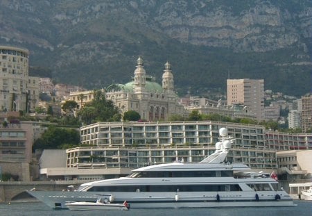 Yacht docking in Monte Carlo - yacht, powerboat, boat, monte carlo