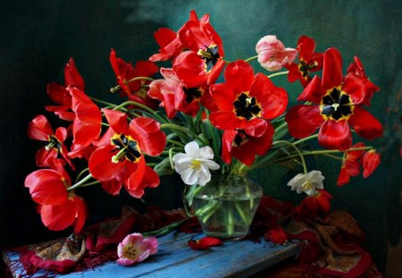 Spreading out - white, red, black, flowers, vase, green leaves