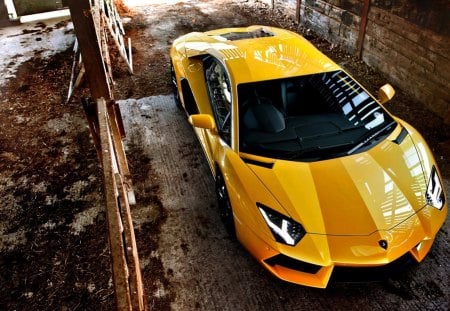 Lamborghini Aventador - pretty, fantastic, cars, amazing, great, lamborghini, stunning, car, barn, lamborghini aventador, nice, outstanding, super, beautiful, wonderful, marvellous, picture, awesome, skyphoenixx1, adorable, wallpaper