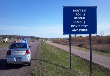 Don't Text - texting, hurt, people, driveing