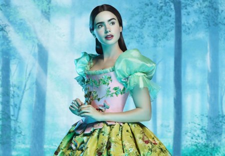 Snow white - pretty, forests, beautiful, snow white, dress, girl, princess