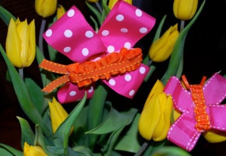 Hairbow butterflyâ™¥ - bows, polka dots, ribbons, tulips, bouquet, spring, yellow, forever, hairbow, butterflies, love, fashion, entertainment, bright, pink, girly, sweet