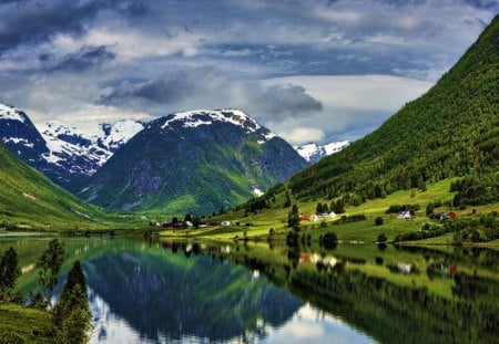 Peaceful Place - beautiful, village, amazing, grass, view, tree, nature, mountains, water, landscape, beauty, peaceful, lake, sky, houses, reflection, clouds, lovely, splendor, house, trees, green