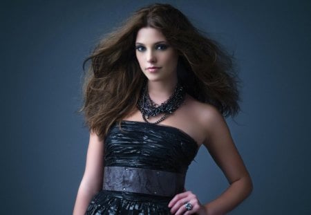 Cute beauty - necklace, lady, ashley greene, beauty, face, hair, actress