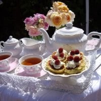 breakfast in the garden