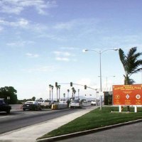 Camp_Pendleton_front_gate_main