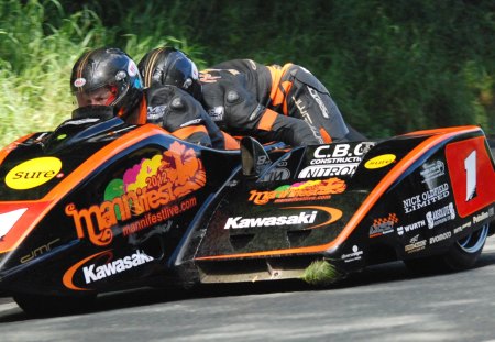 Dave Moleynoix Appledean - kawasaki, sidecar, 2012 tt, appledean, dave moly