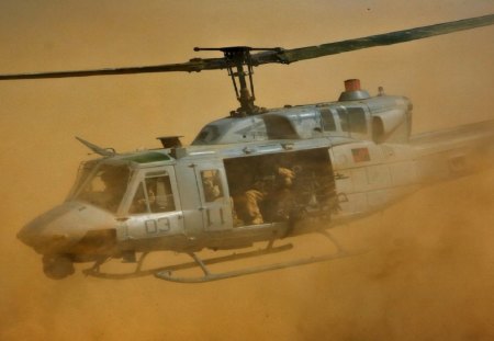 Marine Huey - marines, usmc, marine corps, recon