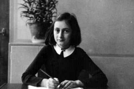 The Diary Of Anne Frank - teens, diary of anne frank, world war two, diary, heroes, hero, anne frank