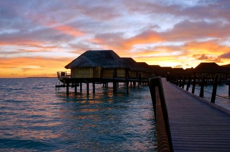 Island Resort - amazing, splendor, island, sunrise, holiday, view, ramp, exotic, paradise, houses, sky, clouds, house, bungalows, beautiful, sea, beauty, colors, resort, lovely, ocean, pier, nature, sunset, tropical, peaceful