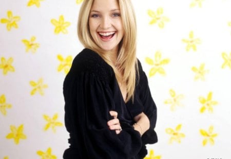 Kate Hudson - actress, black sweters, long blonde hair, pretty eyes, female, cute laugh