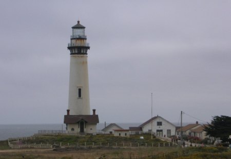 Pigeon Point Lighthouse - lighthouse, ocean, pigeon point, pacific