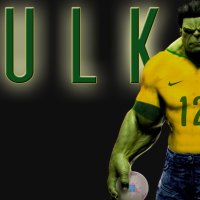 HULK PLAY SOCCER